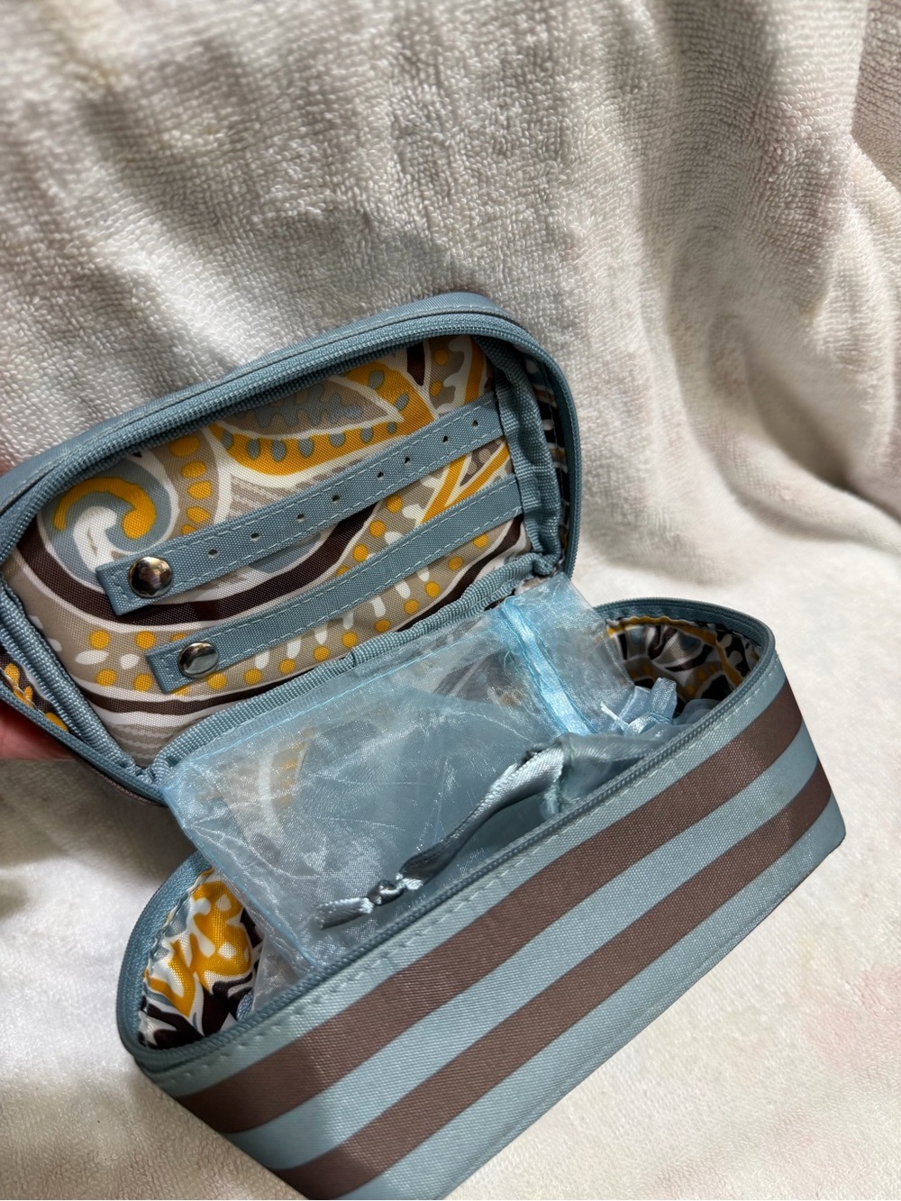thirty-one Light Blue and Brown Striped Travel Jewelry Organizer